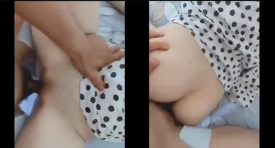 "anh đừng quay nữa, tập trung chơi em đi"