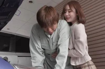 Những màn quyến rũ trai lạ khó thể chối từ trước vẻ đẹp của miru