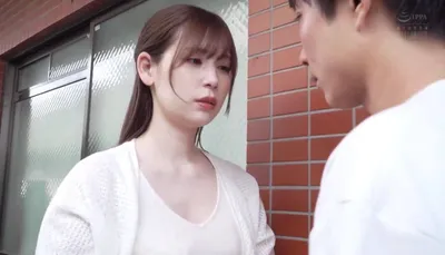 Chồng tẻ nhạt, vợ nhận ra cậu thanh niên cạnh bên nhà tốt hơn