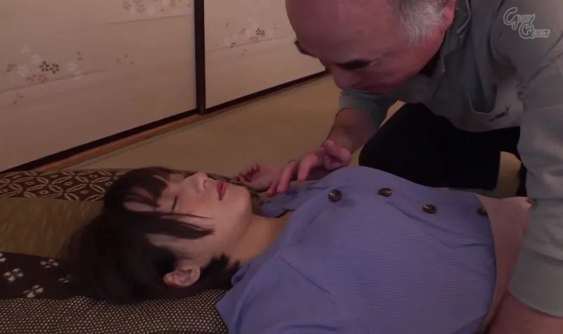 Bố ông chồng vô tình làm vợ sắp cưới của con trai ngất xỉu rồi sau đó …