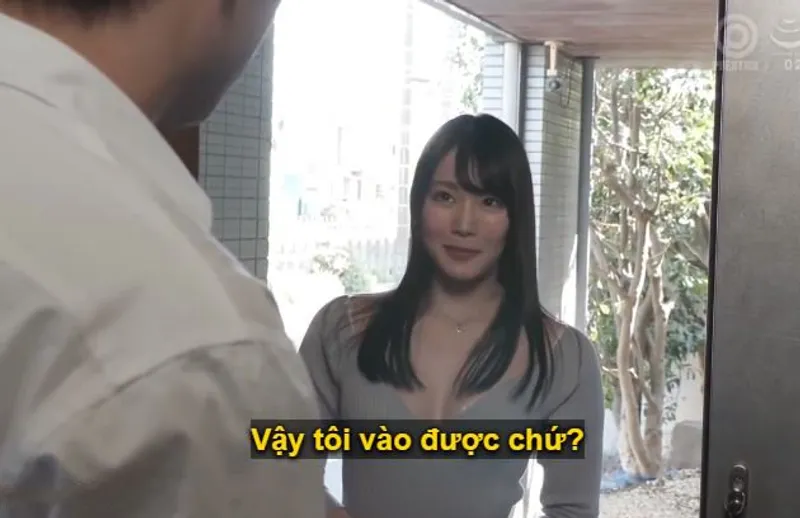 Người anh hàng xóm giàu có bị em gái xinh tươi nhà bên cạnh, vừa có chồng mới dọn về, dụ dỗ quan hệ.